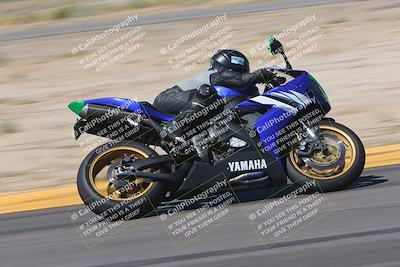media/Oct-01-2023-SoCal Trackdays (Sun) [[4c570cc352]]/Turn 14 Side (1135am)/